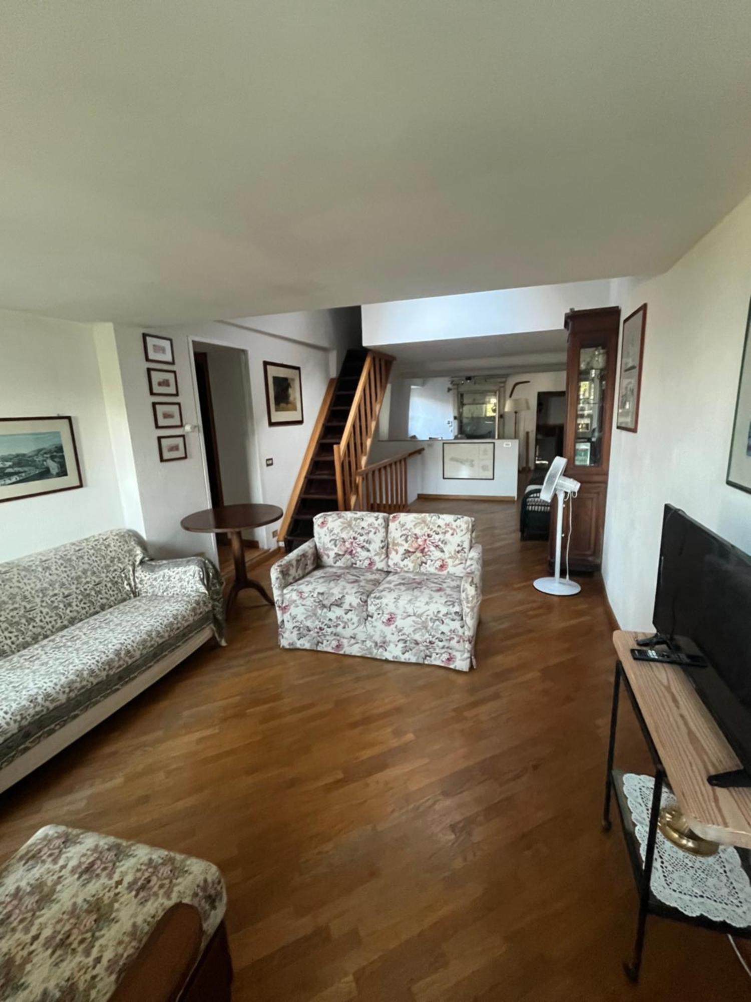 Apartment Ponzio Genoa